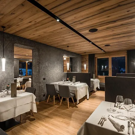 Hotel Arlara 3*